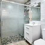 Cura Proa 아파트